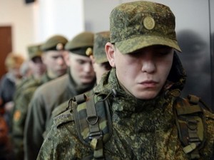 Российских военных одевают в украинскую форму: готовится провокация