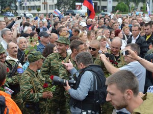 Террористы ДНР приняли присягу (ФОТО)