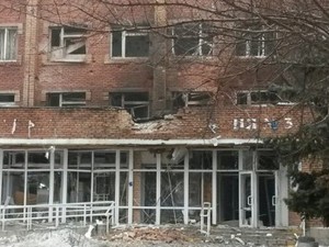 В Калининском районе Донецка под артобстрел  попала городская детская больница № 3.
